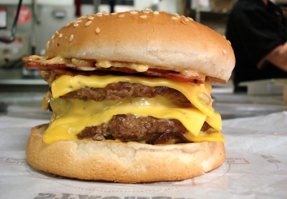 Celebrating National Cheeseburger Day in Roseville: Delicious Deals and Dining Experiences!